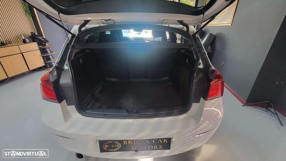 BMW 118 d M Sport - 14