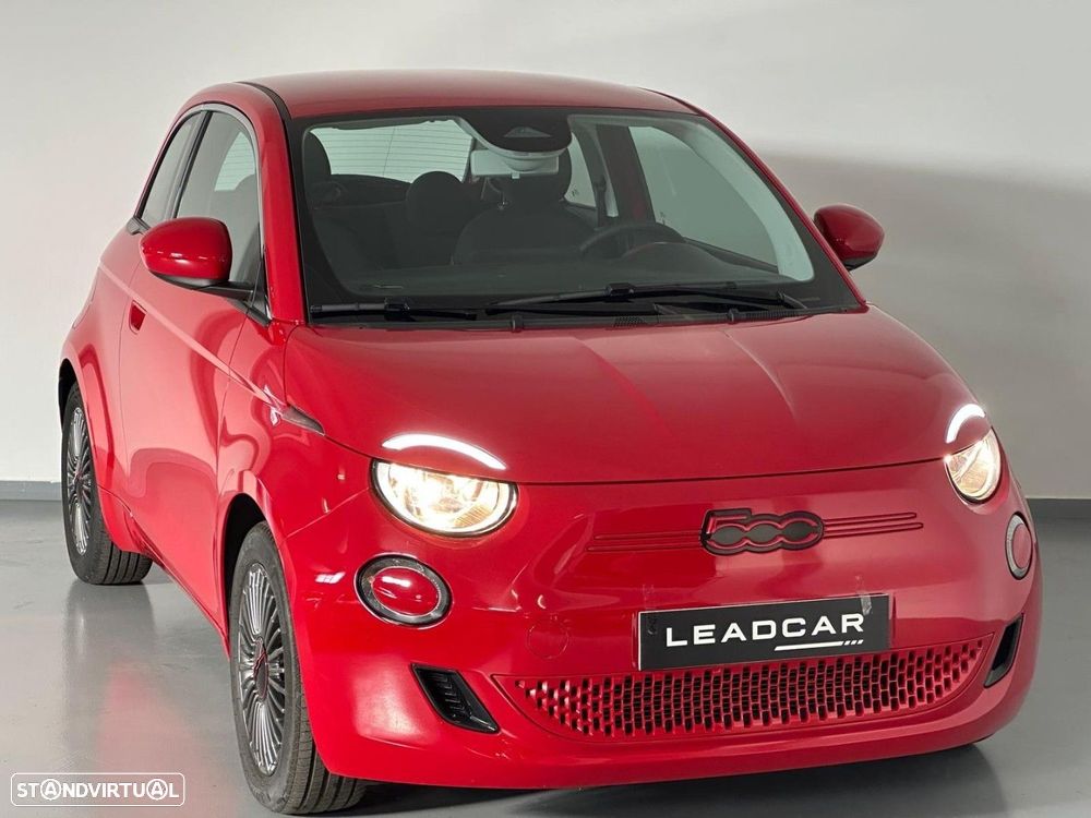 Fiat 500e (RED) - 3