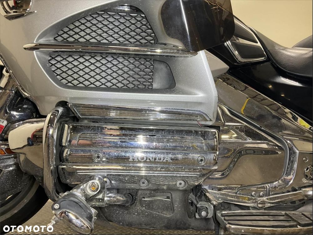 Honda GL - 7