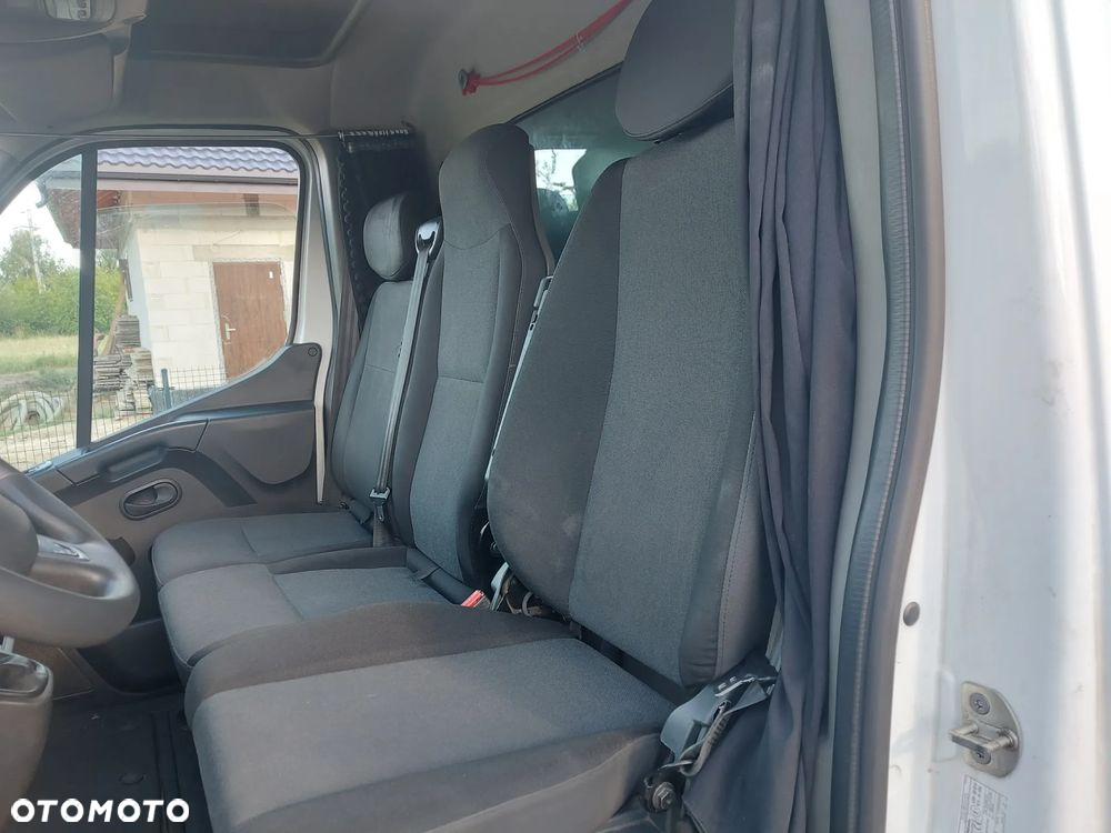 Renault Master - 10