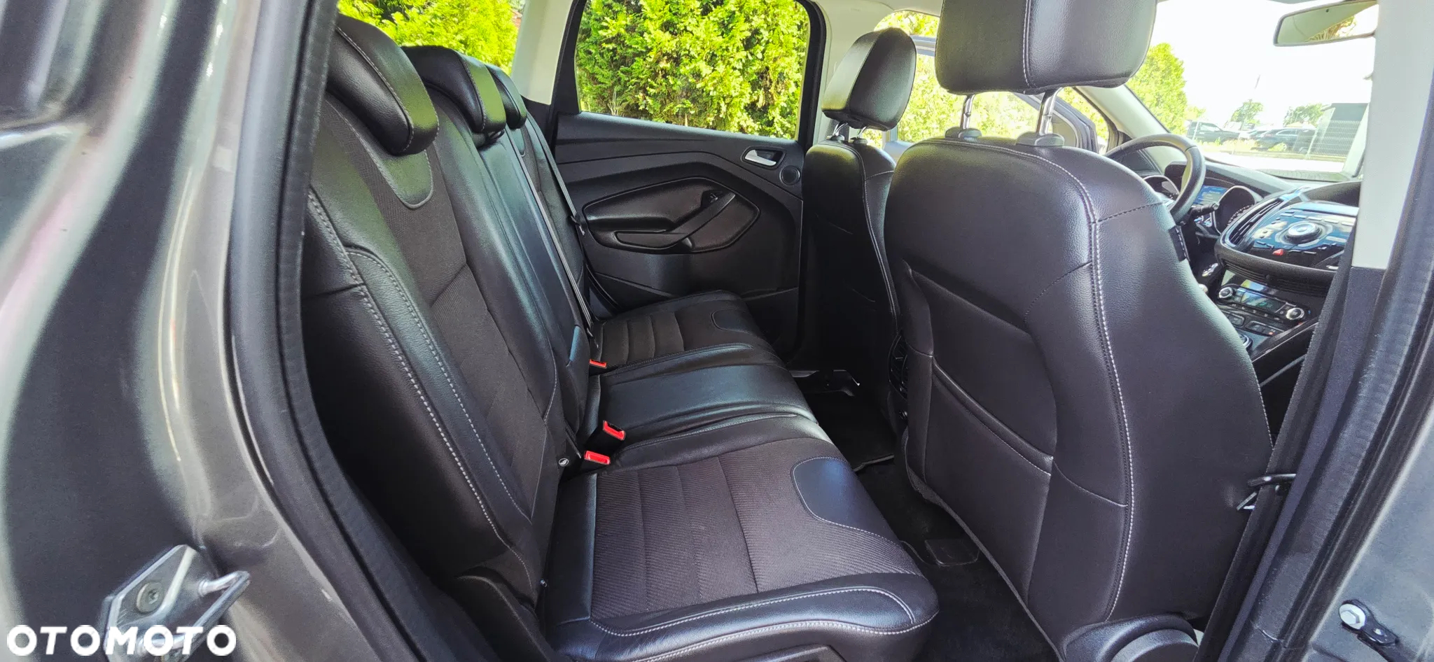Ford Kuga 2.0 TDCi Titanium - 32