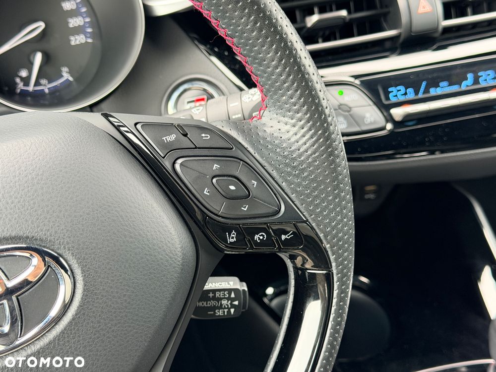 Toyota C-HR 2.0 Hybrid GR Sport - 24