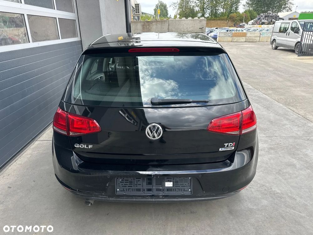 Volkswagen Golf 1.6 TDI BMT Comfortline - 2