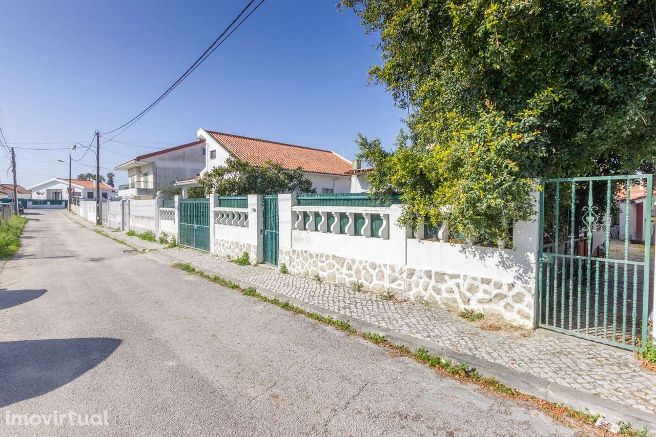 Moradia T2 térrea | Lote 330 m² | Charneca da Caparica - Grande imagem: 2/24