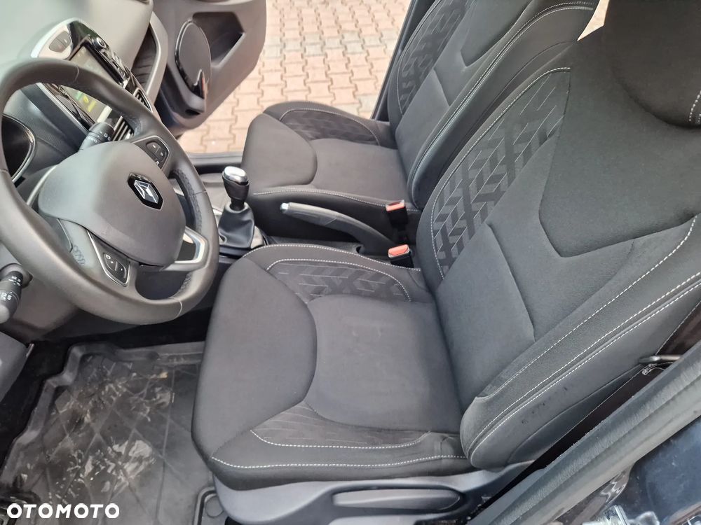 Renault Clio 0.9 TCe Limited - 19