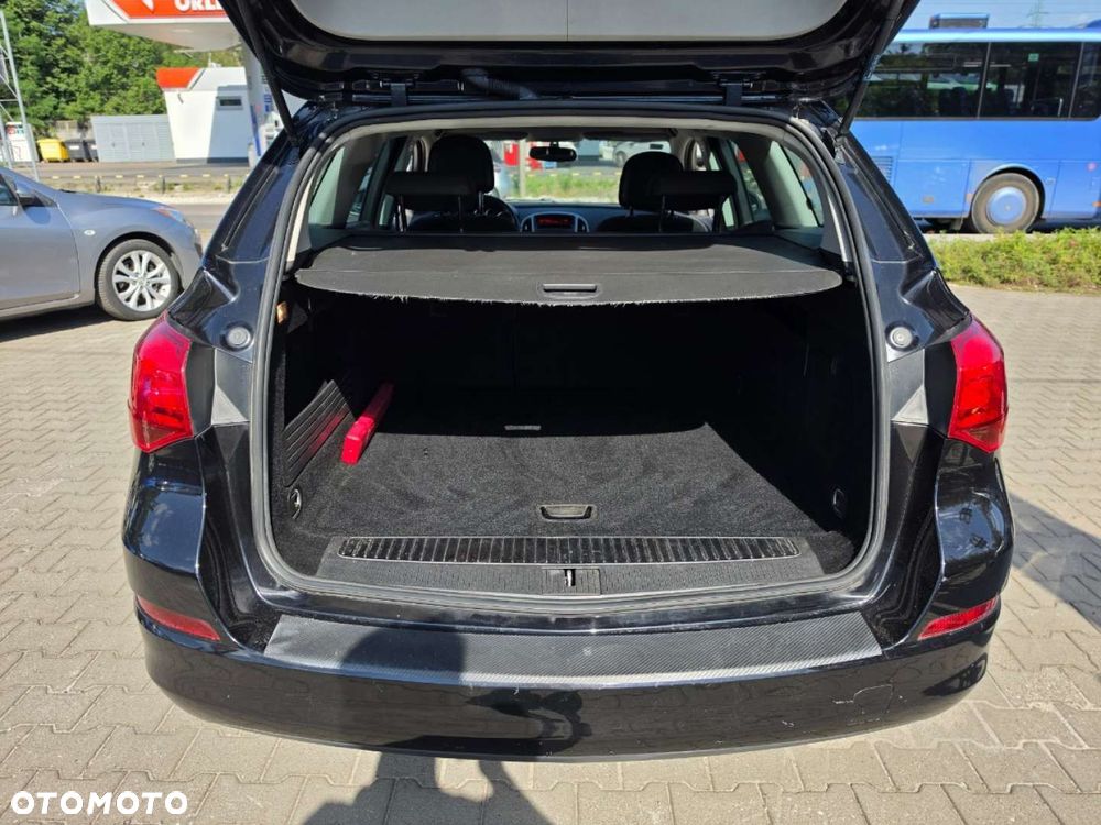 Opel Astra - 24