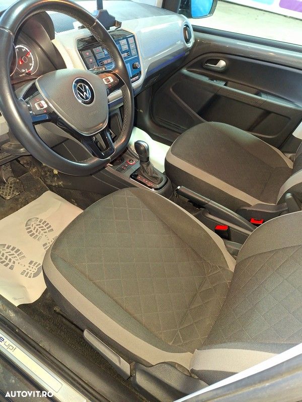 Volkswagen up! - 7