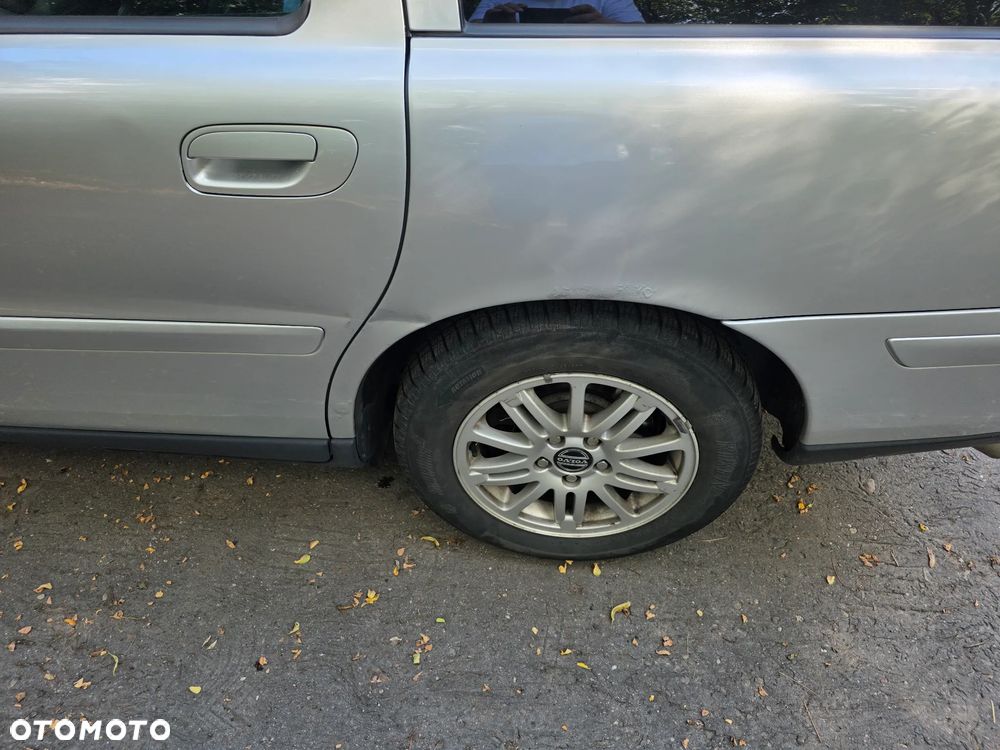 Volvo V70 2.4 Kinetic - 8