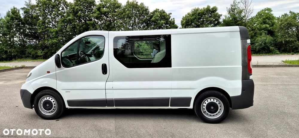 Opel Vivaro - 16