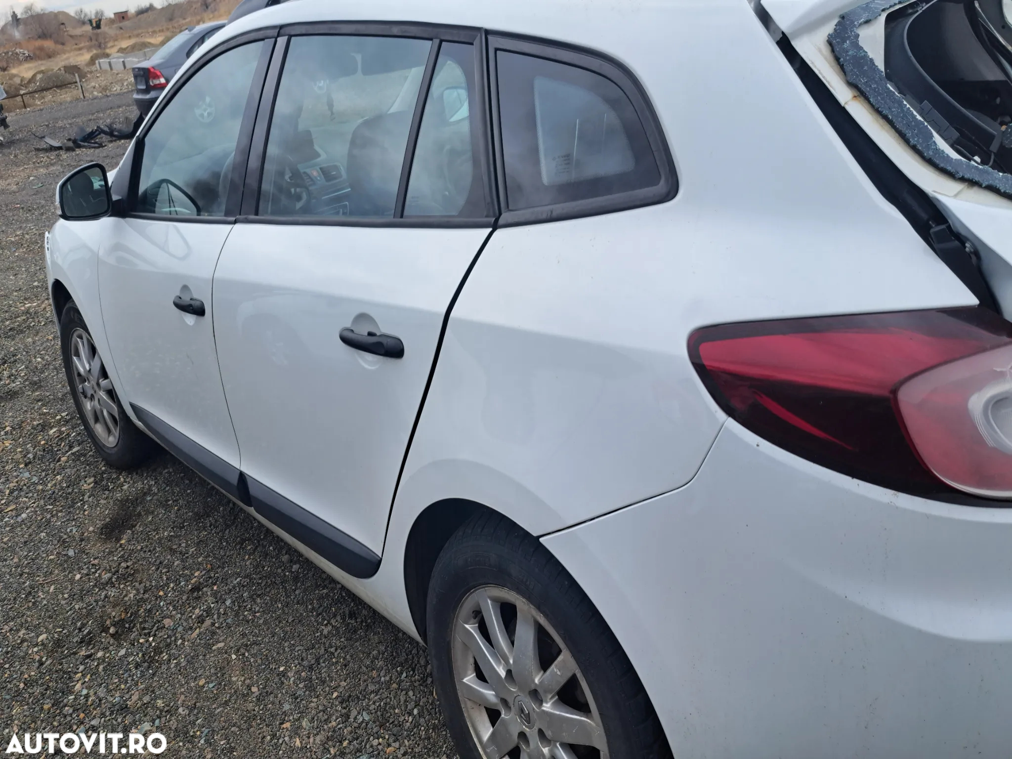 Dezmembram Megane 3 Break 1.5 dci 2011 K9K-J8 - 6