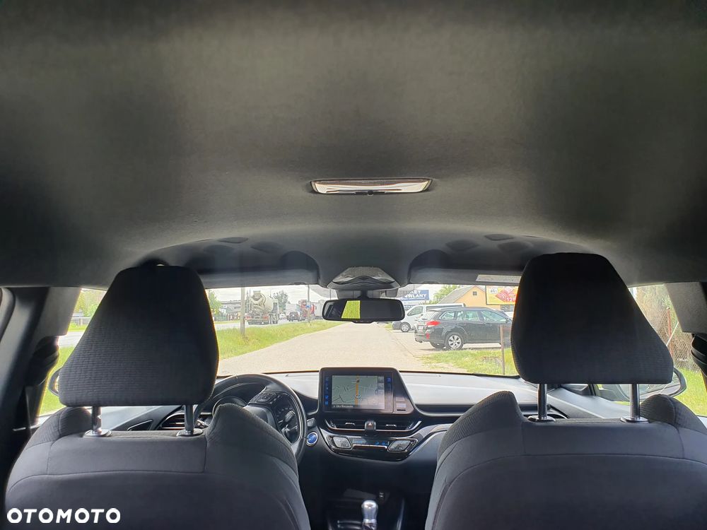 Toyota C-HR Business-Edition - 27