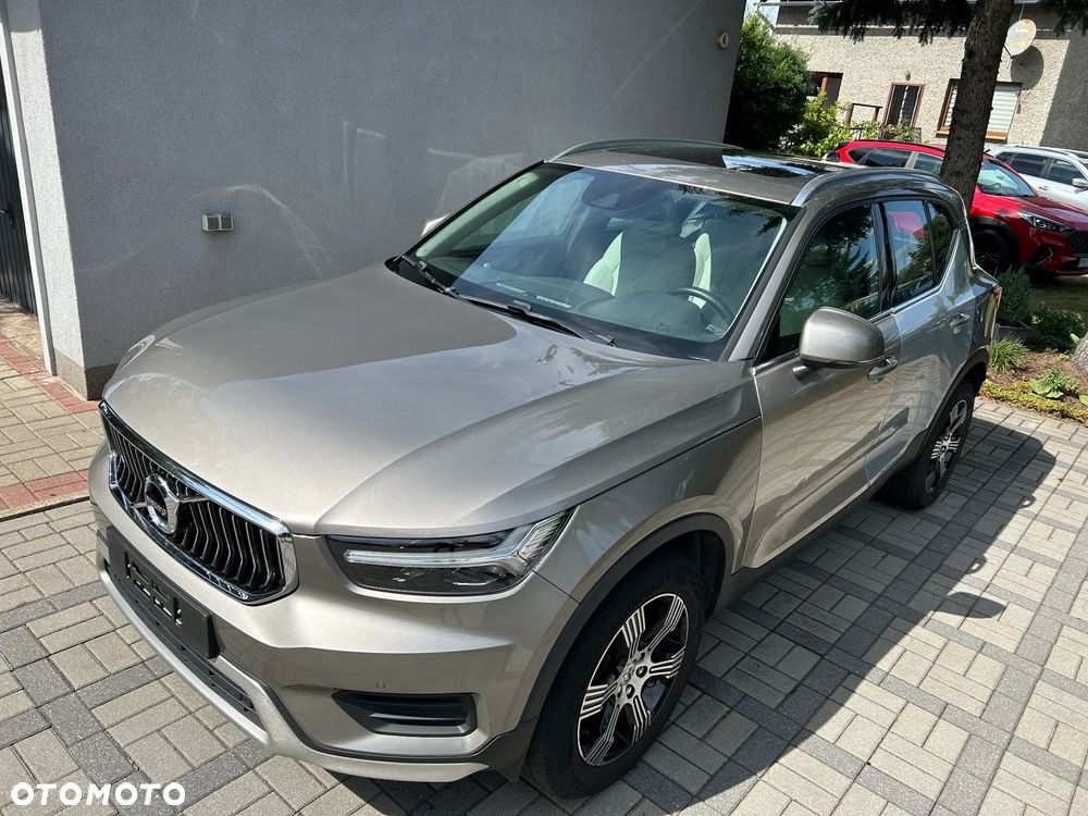 Volvo XC 40 T3 Inscription - 1