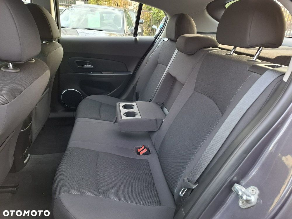 Chevrolet Cruze 2.0 D LT+ - 18