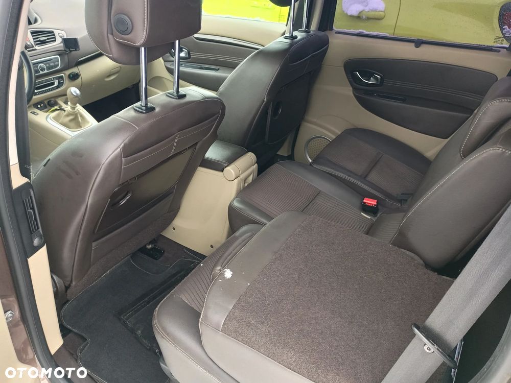 Renault Scenic - 5