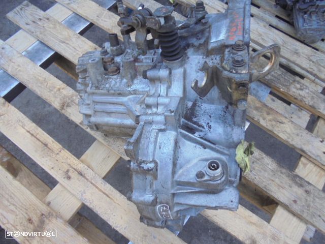 Caixa Velocidades JX2073 HYUNDAI LANTRA 1999 1.9D 70CV 5P CINZA DIESEL 5 VELOCIDADES - 4