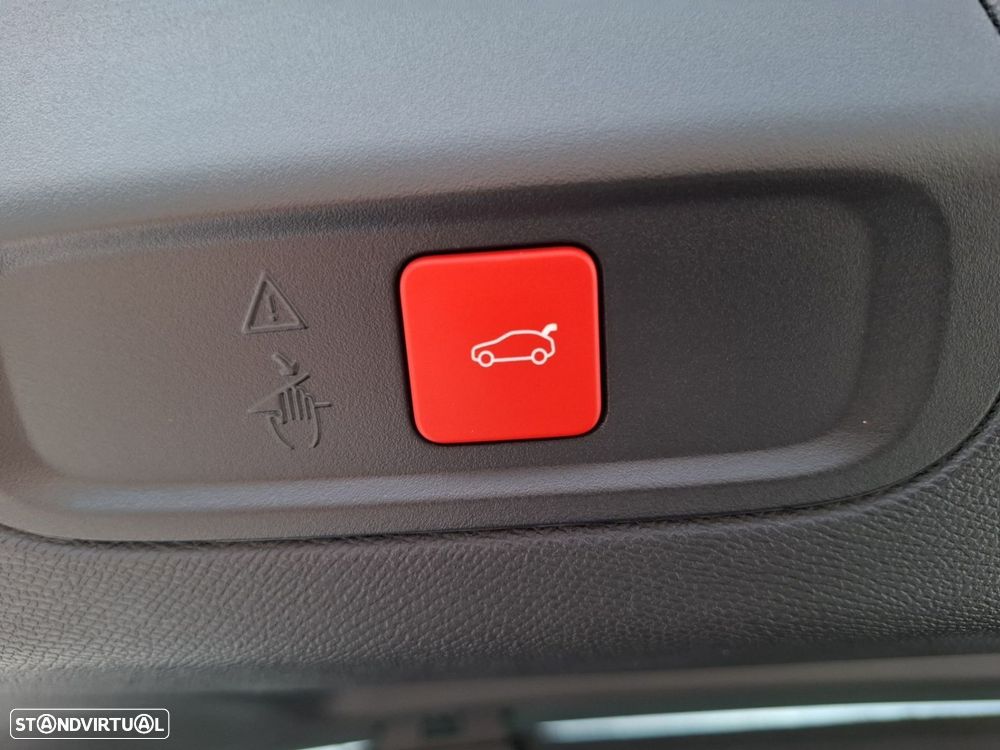 Peugeot E-408 58 kWh GT - 27