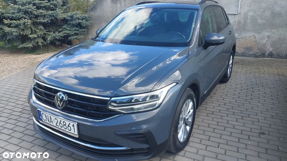 Volkswagen Tiguan - 4