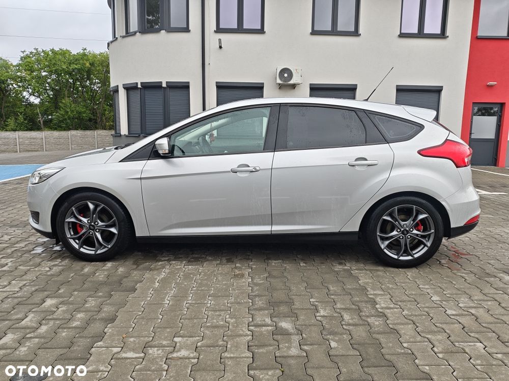 Ford Focus - 1