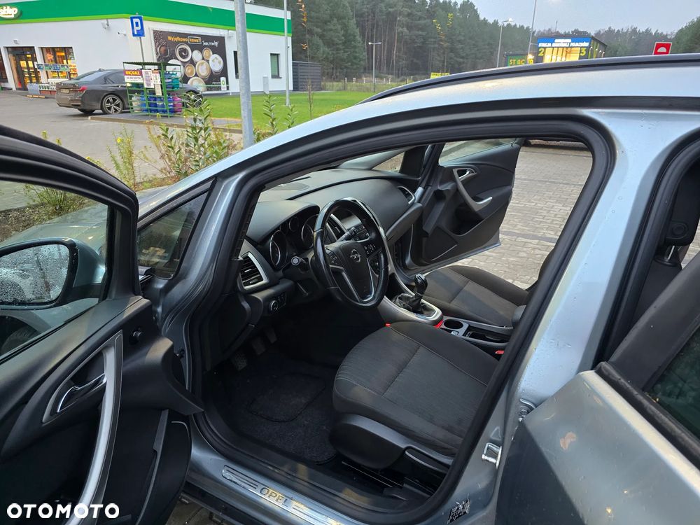 Opel Astra 1.4 Turbo Edition - 8