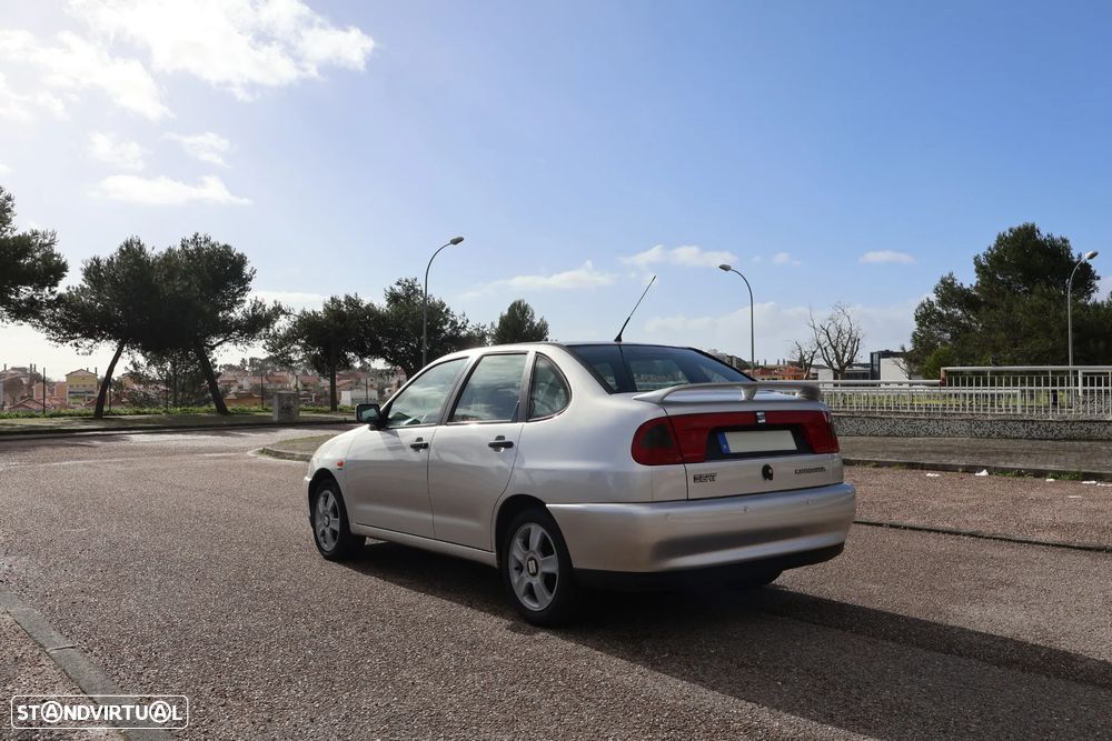 SEAT Cordoba 1.4 16V SXE - 5