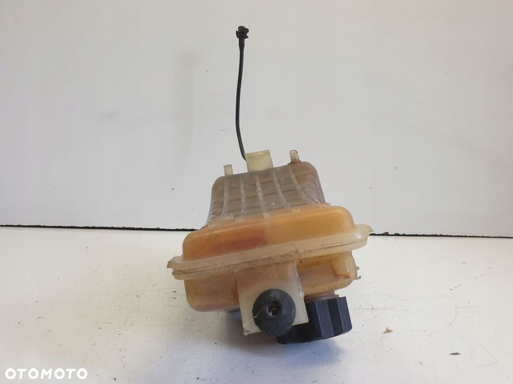 Peugeot Partner I 2.0 HDI ZBIORNICZEK WYRÓWNAWCZY - 3