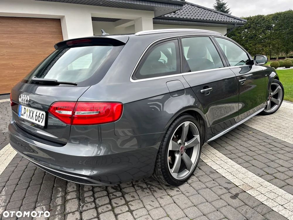 Audi A4 Avant 2.0 TDI DPF clean diesel multitronic S line Sportpaket - 12