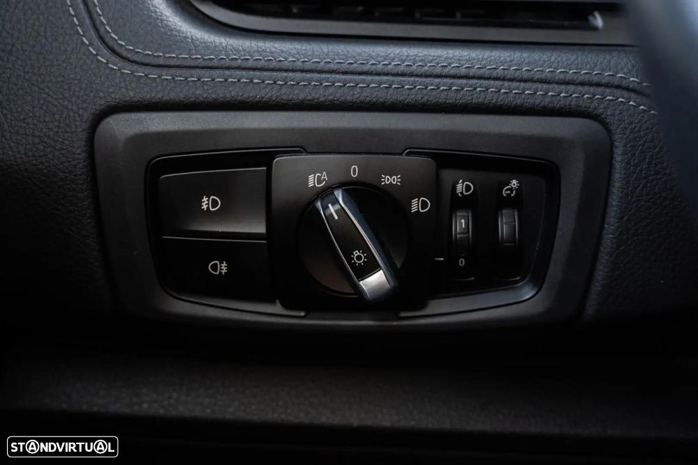 BMW 216 Active Tourer - 30