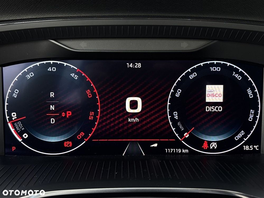 Skoda Octavia 2.0 TDI RS DSG - 17