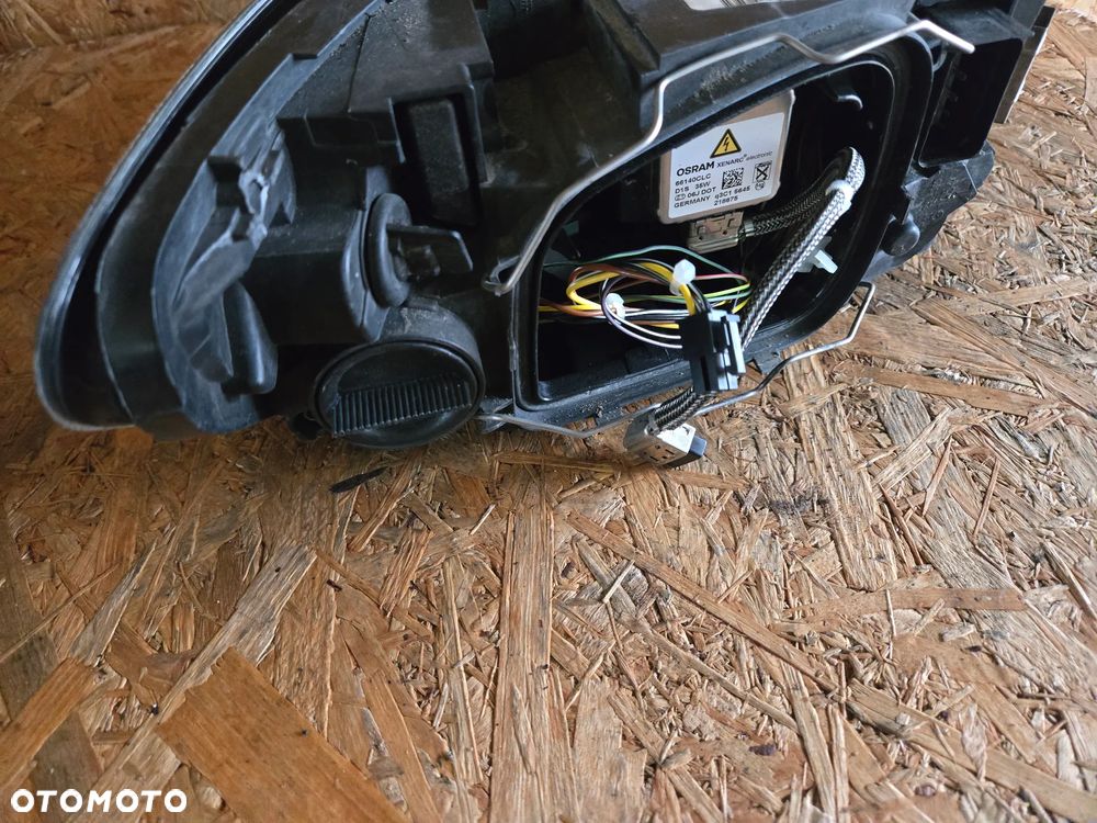 VOLVO S40 V50 LIFT LAMPA LEWA BIXENON EU - 4