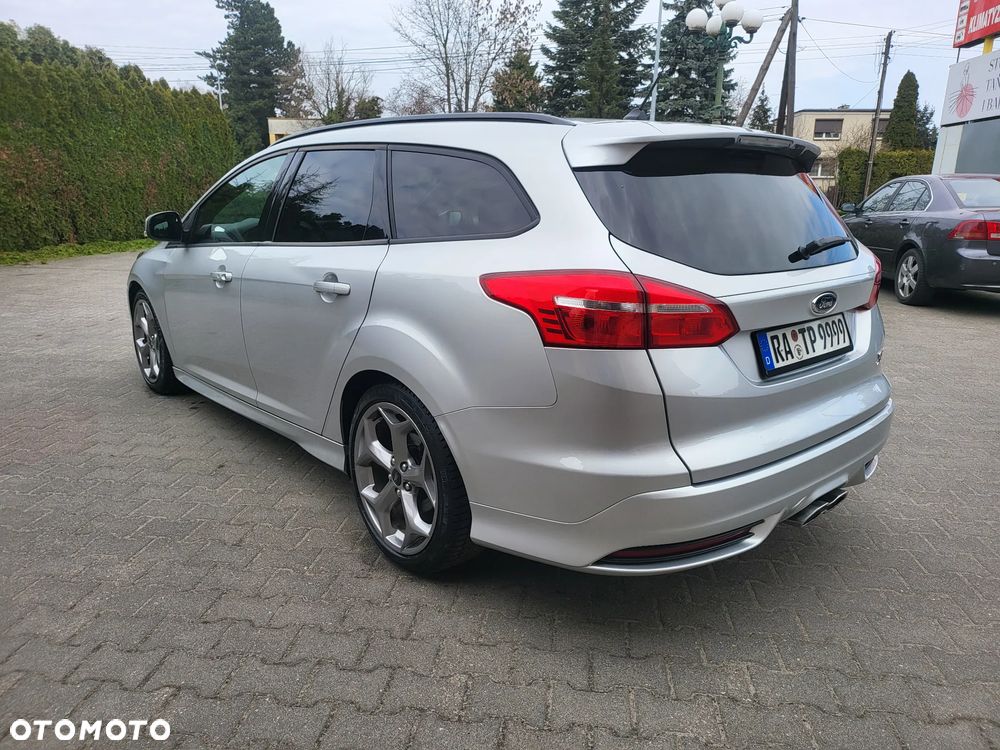 Ford Focus 2.0 TDCi ST-2 - 5