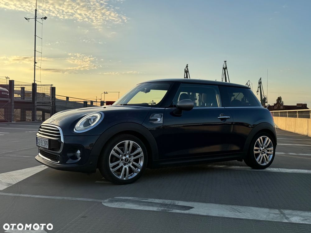 MINI Cooper Seven - 4