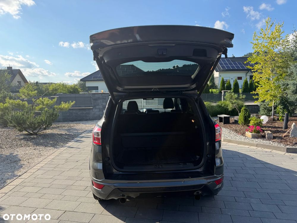 Ford Kuga 2.0 TDCi AWD ST-Line - 9