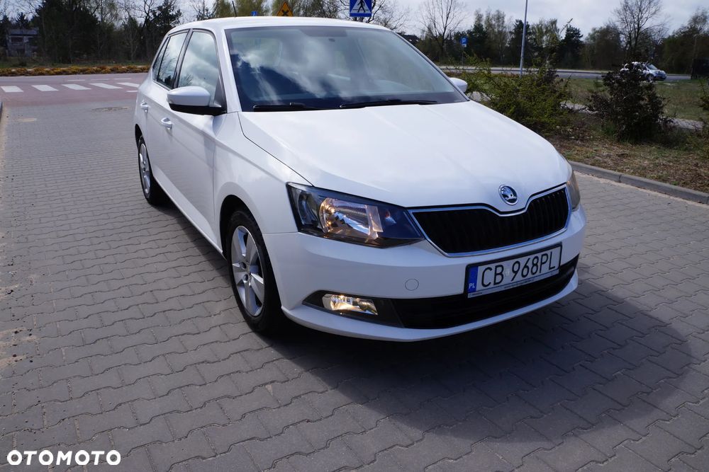 Skoda Fabia 1.0 Style Color - 2