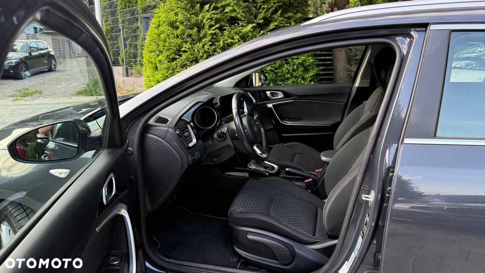 Kia Ceed 1.6 CRDi Eco-Dynamics+ (48V Mild-Hybrid) DCT7 Spirit - 7