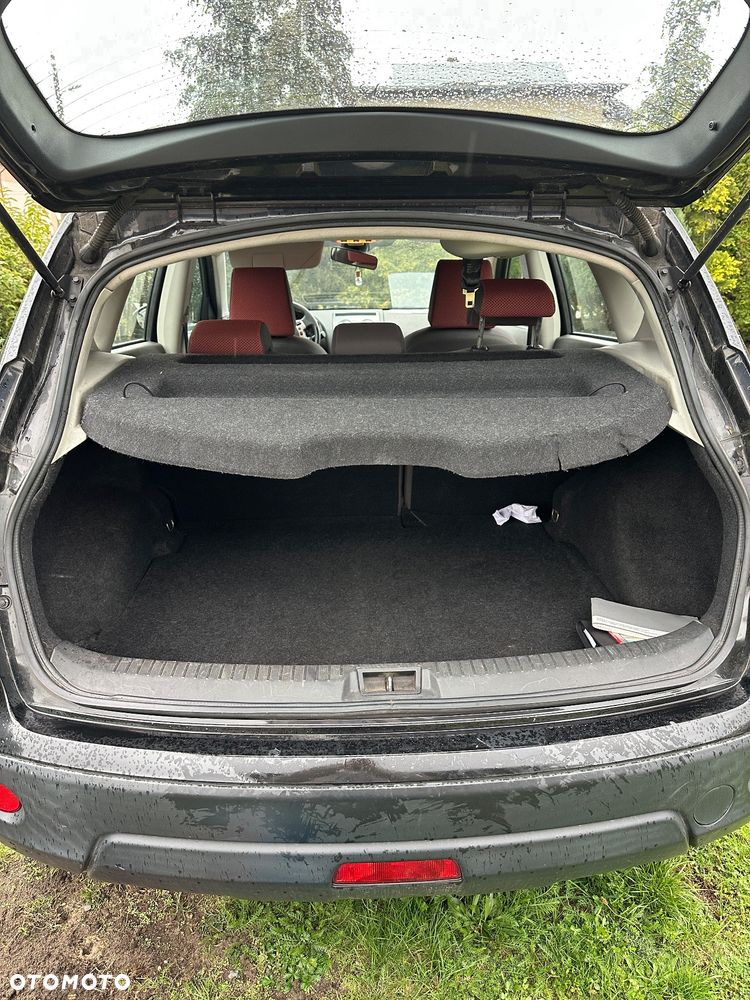 Nissan Qashqai 1.6 Visia - 12
