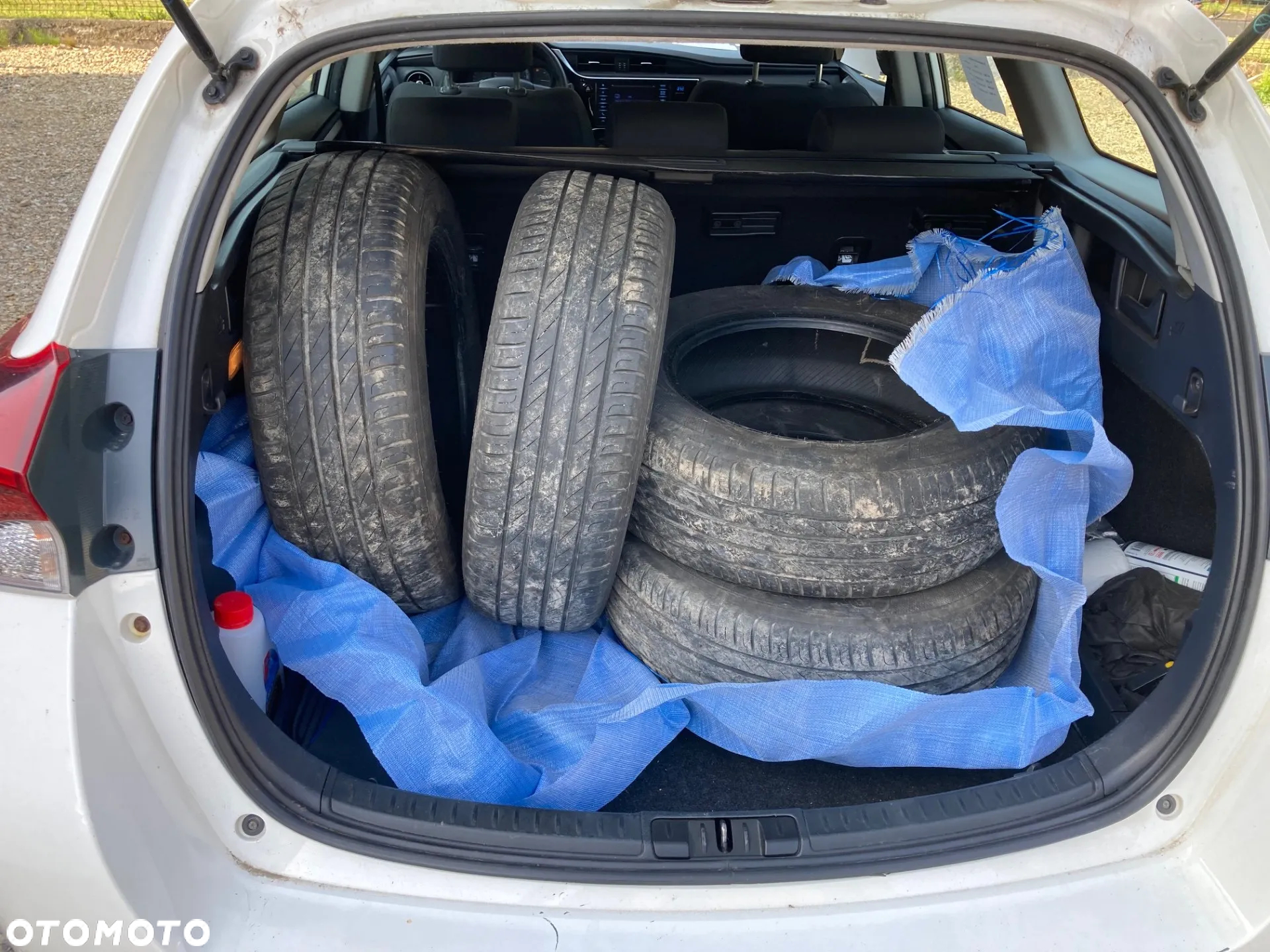 Toyota Auris 1.6 Active - 10