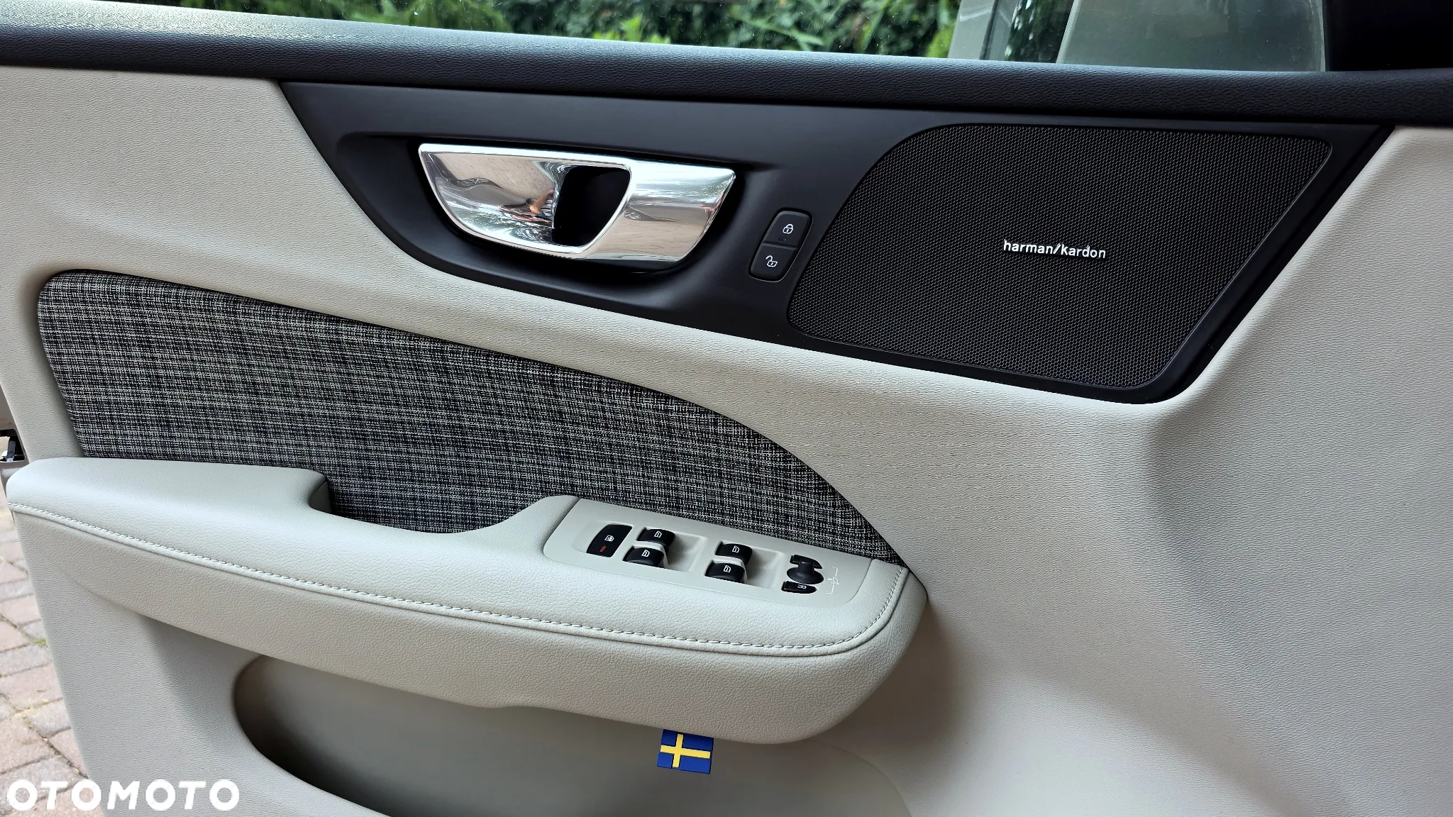 Volvo V60 T4 Momentum Pro - 21