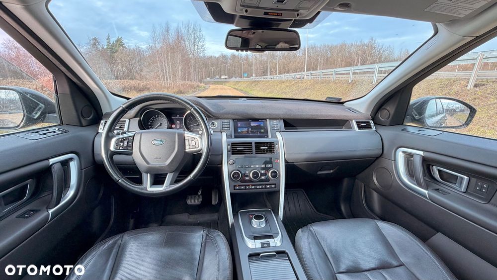 Land Rover Discovery Sport - 9