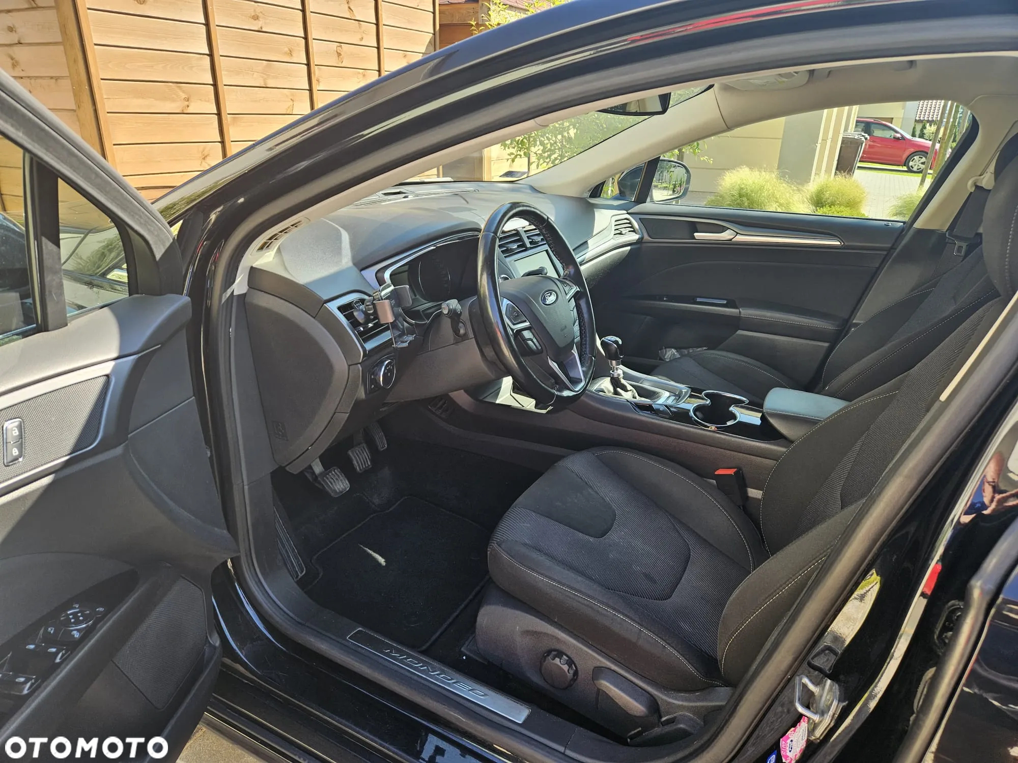 Ford Mondeo 1.5 EcoBoost Titanium - 9