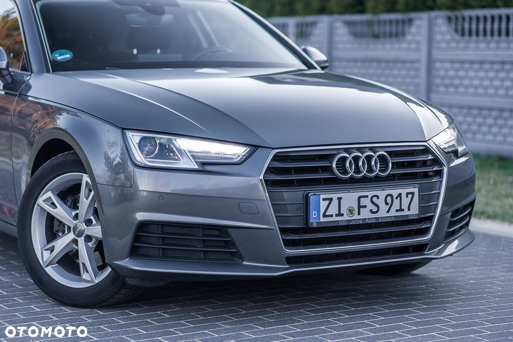 Audi A4 Avant - 31