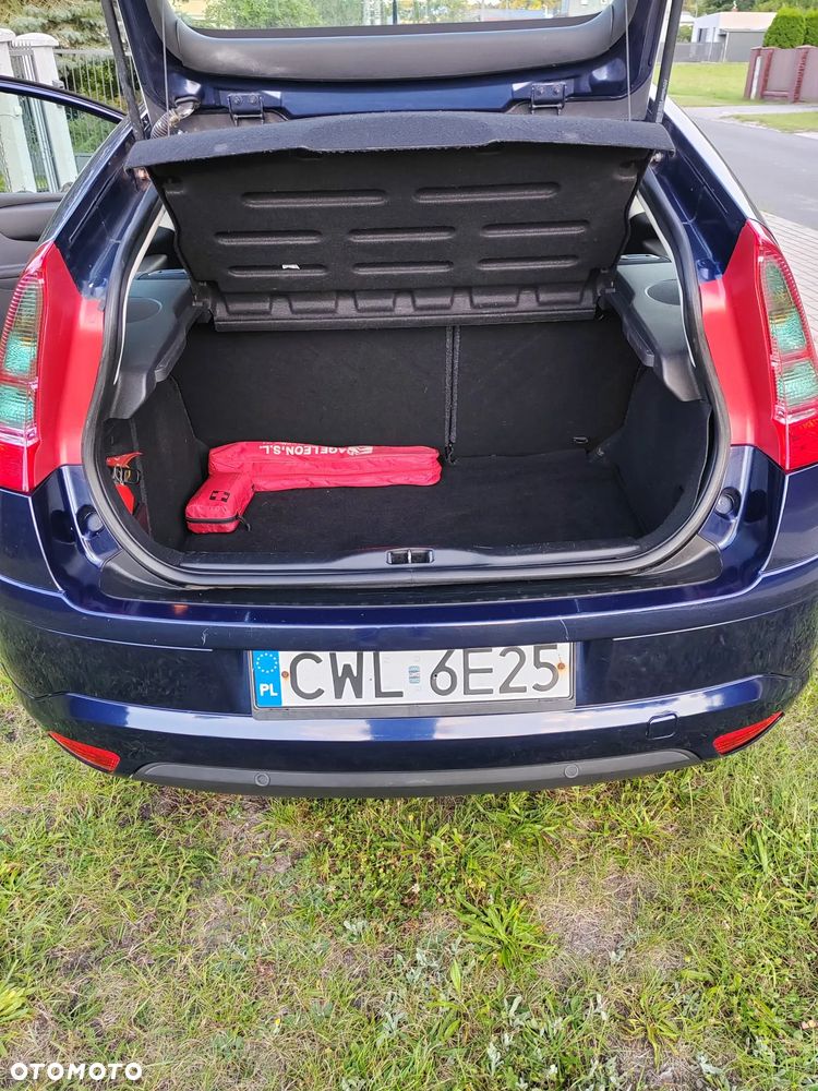 Citroën C4 1.6 HDi Impress - 5