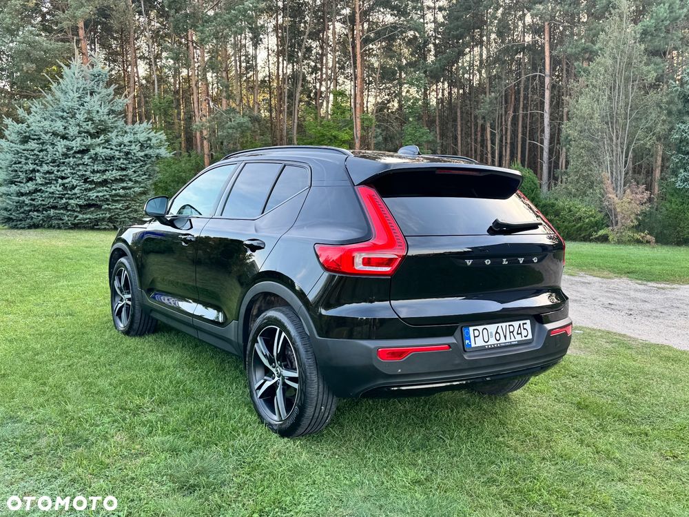 Volvo XC 40 T3 R-Design - 12