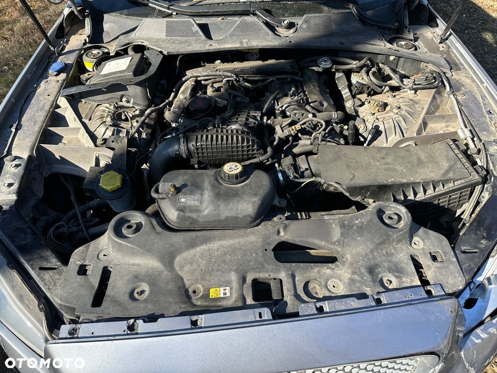 Jaguar XJ 3.0 D V6 LWB Premium Luxury - 12