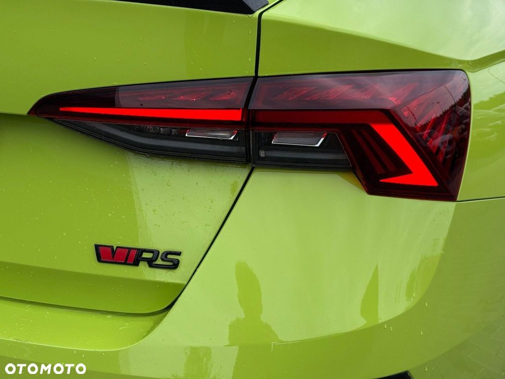 Skoda Octavia 2.0 TSI RS DSG - 20