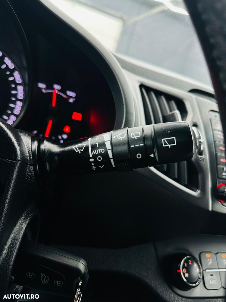 Kia Sportage 1.7 CRDI 2WD ISG Vision - 28