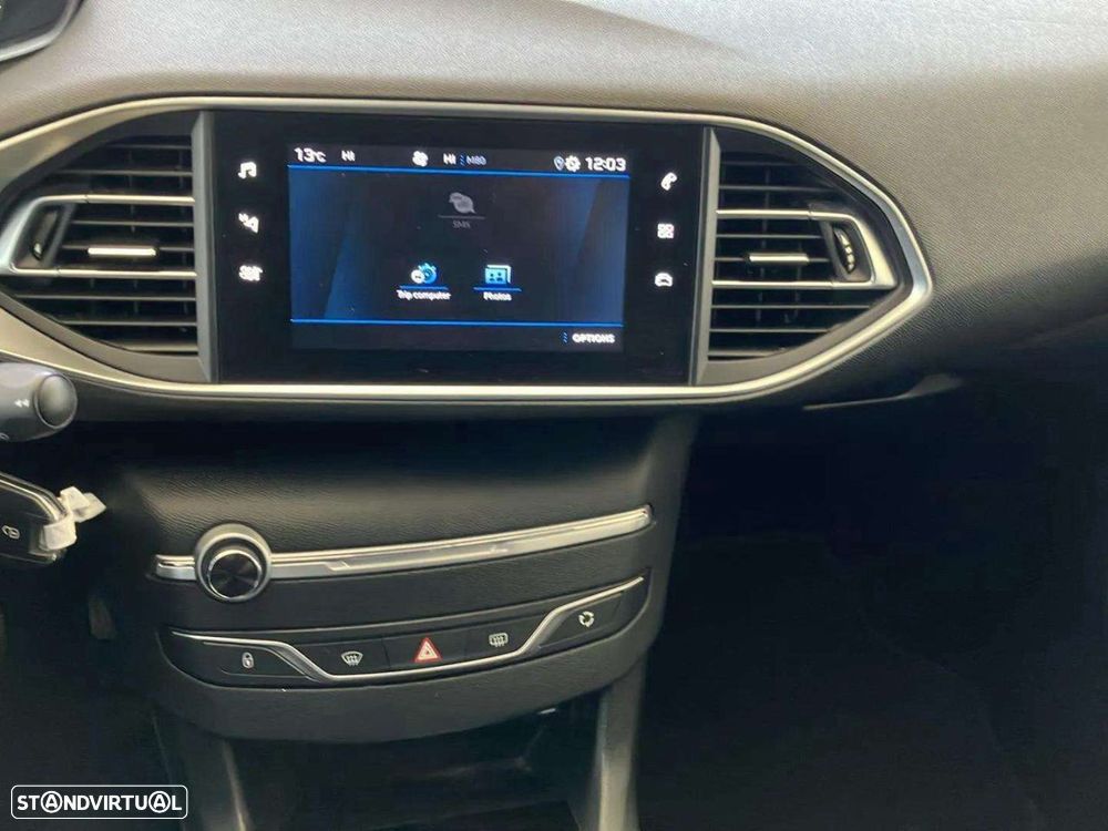 Peugeot 308 1.2 PureTech Style - 10