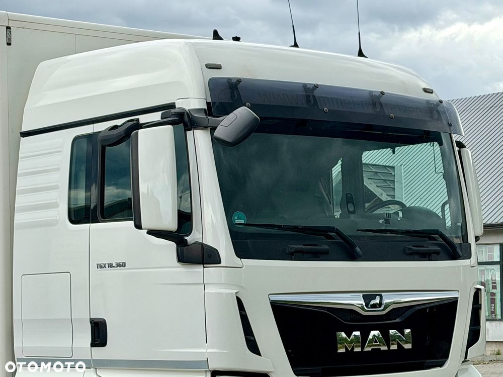 MAN TGX 18.360 / KONTENER / 18 EUROPALET / AUTOMAT / EURO 6 / SYPIALKA / ŁADOWNOŚĆ 7 728 KG / 2018 ROK / SPROWADZONY - 13