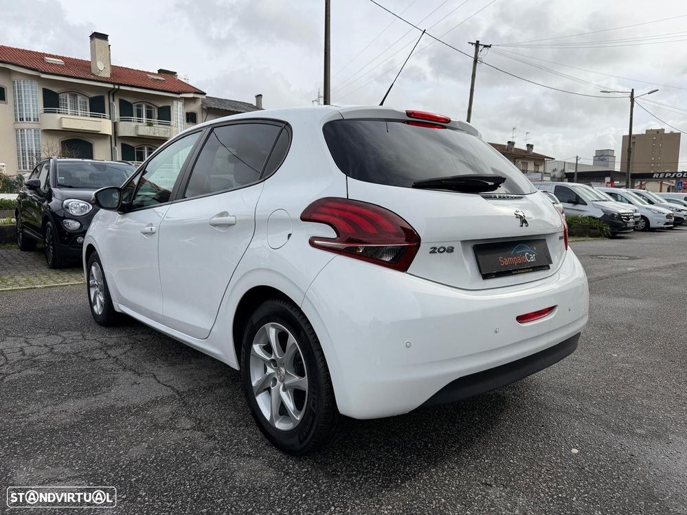 Peugeot 208 1.6 BlueHDi Style - 7