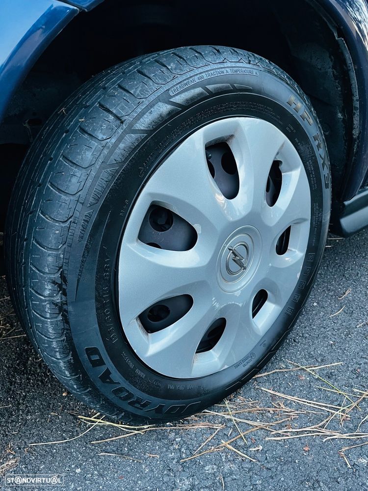 Opel Astra 1.4 Club - 12