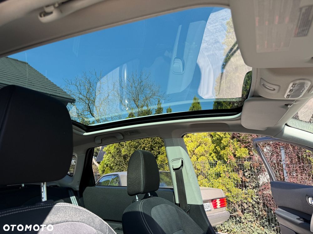 Nissan Qashqai 2.0 Tekna - 29